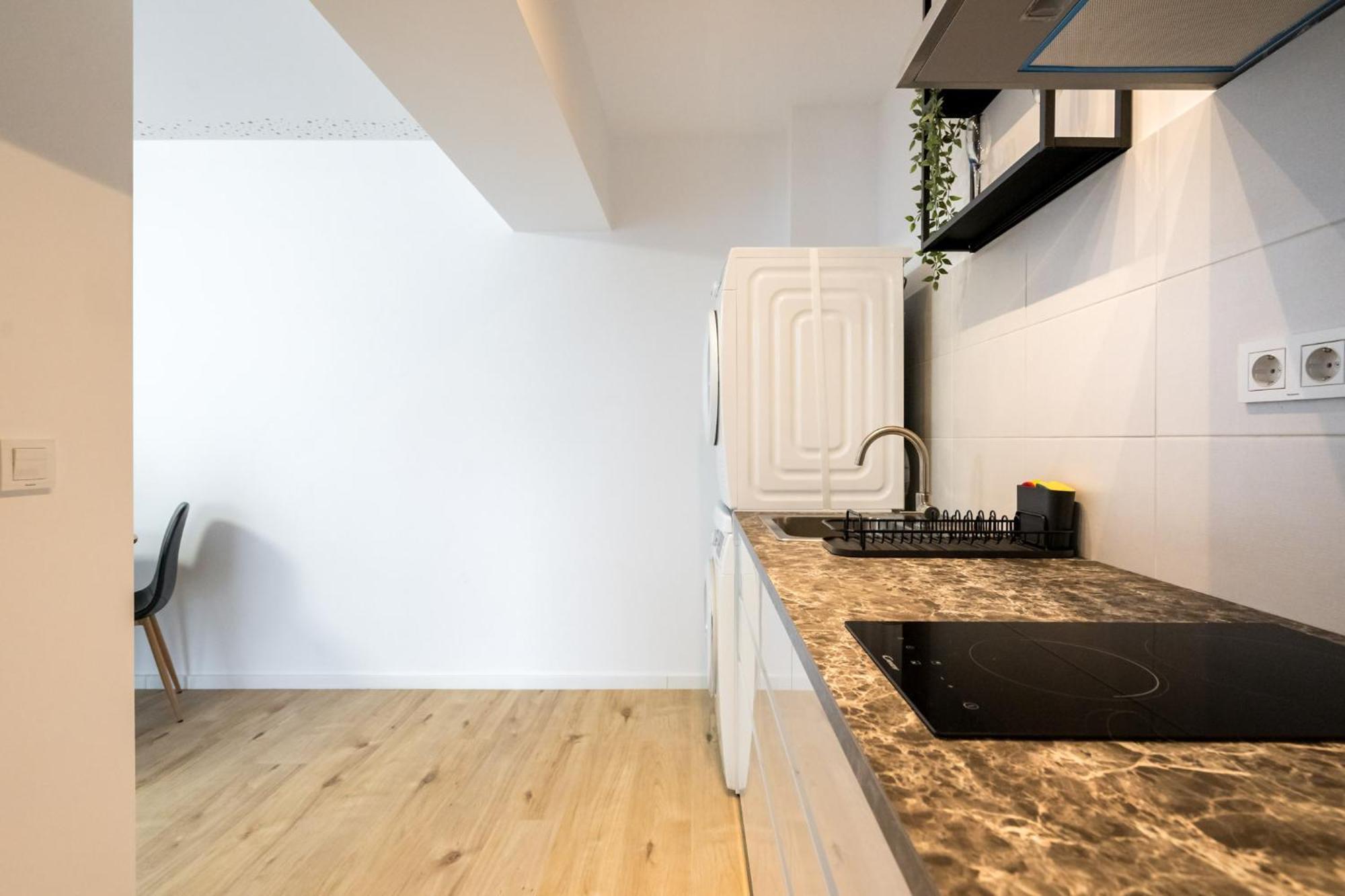 Breeze - Modern Escape In Pipera * Bucarest